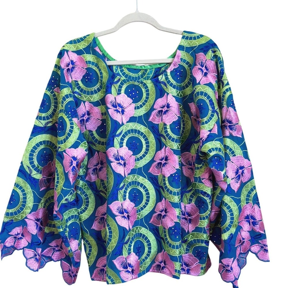 Womens Floral Boho Lagenlook Embroidered Shirt Size OS Oversized Artsy Whimsical